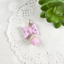 Load image into Gallery viewer, Bow and Cupcake Dangle Traveller Notebook Charm