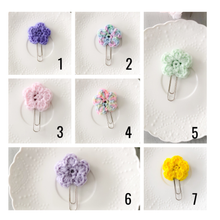 Load image into Gallery viewer, Crochet Flower Paperclip